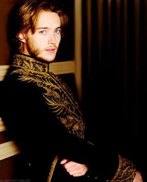 Francis Reign Toby Regbo