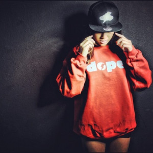 girl wearing snapback | Tumblr | We Heart It