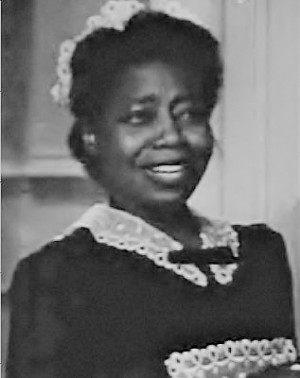 Description Butterfly McQueen in Affectionately Yours trailer.jpg