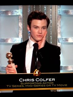 Chris Colfer winning the Golden Globe, made me tear up with his speech ...