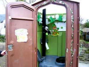 Related Pictures porta potty you re doing it wrong funny pic