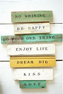 love the wood off cut design!!