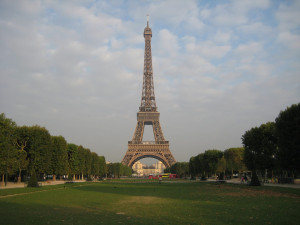 París, la Torre Eiffel, los jardines y los crêpes au chocolat