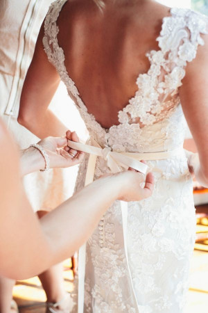 Allure 8800 Wedding Dress