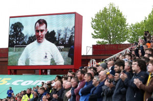 Jimmy Greaves: 50,000 fans send get well messages for stroke victim ...