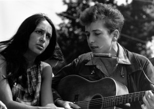 Joan Baez and Bob Dylan at the civil rights march on Washington, D.C ...