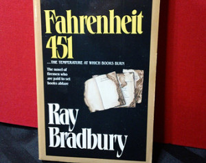 Fahrenheit 451 by Ray Bradbury vint age 1991 Classic Science Fiction ...