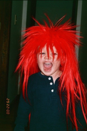 Liam in red wig = ROCK STAR!