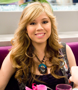 Jennette McCurdy as Sam Puckett in iCarly : 