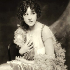 Ziegfeld Follies girl Doris Eaton Travis