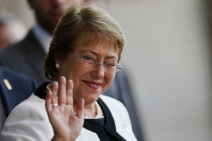Michelle Bachelet suspende su viaje a Venezuela