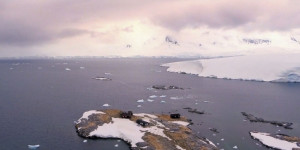 Drone-video-legt-beeldschoon-Antarctica-vast_crop700x350.jpg