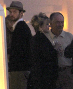 Related Pictures justin timberlake and mila kunis leaked photos denied ...