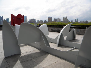 ANTHONY CARO EN EL ROOF GARDEN DEL METROPOLITAN