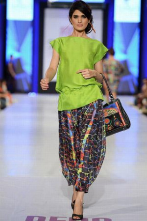 PFDC Yasir Waheed Collection Model Nadia Ali