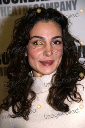 Annie Parisse Photo - a Photo Op with the Cast of Prelude to a Kiss in ...