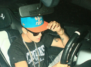 Justin Bieber Aime Conduire