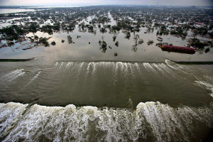 Hurricane Katrina: Powerful Photos of the Storm that Devastated New ...