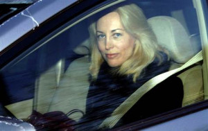 Valerie Plame spends last day at CIA