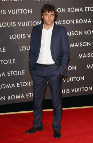 Adriano Giannini Photos Maison Louis Vuitton Roma Etoile Opening