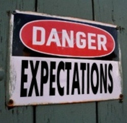 ... your boss’s responsibility to set good expectations and then follow