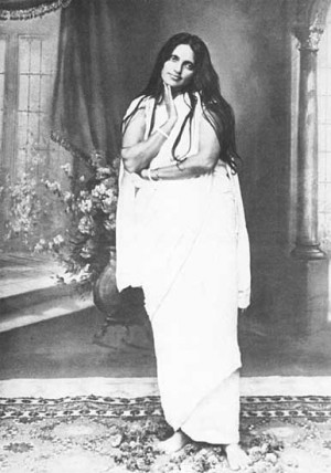 Sri Anandamayi Ma - Darshan