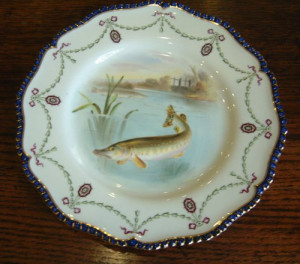 Antique Royal Worcester cabinet plate - fish (Pike)