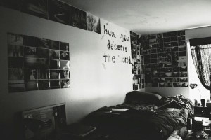 dorm room wall decor price