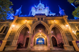 ... Parks After Dark: Sleeping Beauty Castle at Hong Kong Disneyland
