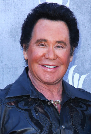 Wayne Newton Pictures