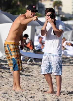 Re: Geoff Stults from October Road