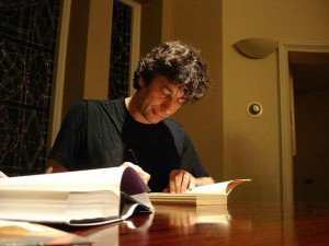 Gaiman signing 