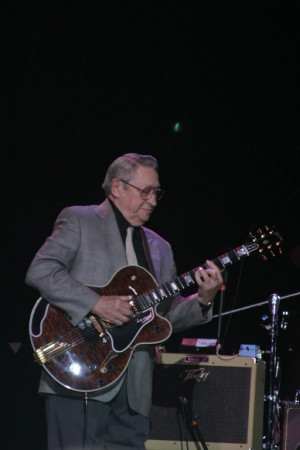 Scotty Moore Pictures