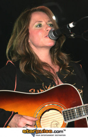 Deana Carter Pictures And