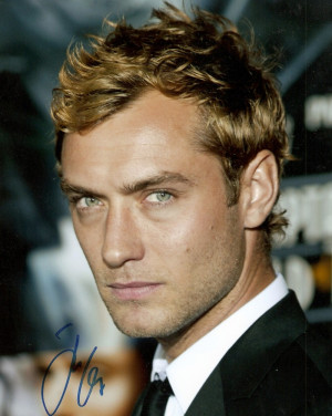 Home » * » Is Jude Law Hot in THE HOLIDAY? – Wow! It’s Wednesday ...