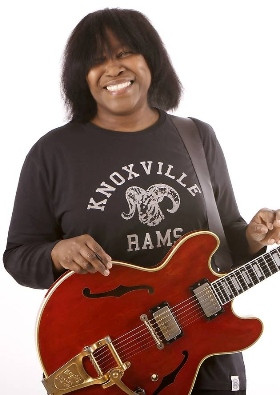 Joan Armatrading Quotes & Sayings