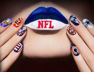 2013 NFL Football Fans: 50 Pics of 100+ sexy football babes showing ...