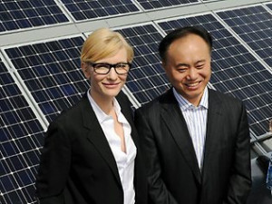 Dr Shi with Sydney Theatre Company artistic director Cate Blanchett on ...