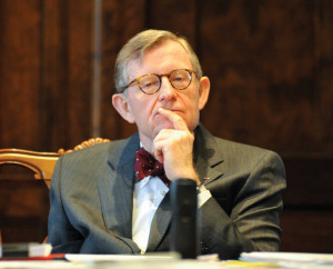 Gordon Gee throws Urban Meyer under the bus over Bible study group for ...