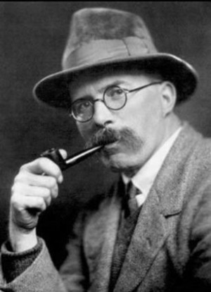 Arthur Ransome: The author had extensive files kept on him by MI5