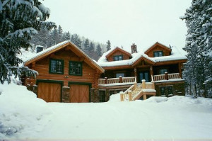 Excellent winter retreat via College Guy Design