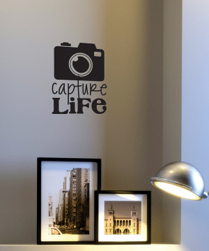 Belvedere Designs Black 'Capture Life' Wall Quote