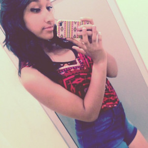 ... wasted shorts cute curly hair mexican hispanic latina makeup swag girl