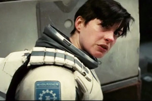 542c270774ed87dd423a3073_anne=hathaway-interstellar.jpg