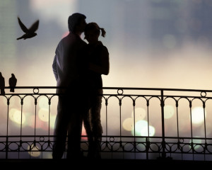 Romantic Love Images Romantic Images with Quotes Of Love For Facebook ...