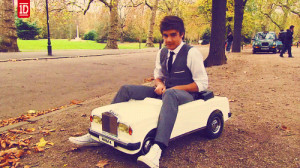 funny, gif, liam in a tiny car, liam payne, one