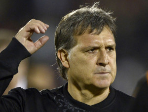 Gerardo Martino overtager trænersædet i Barcelona, skriver den ...