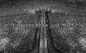 my gif music rock omg Concert live crowd AC/DC acdc Highway To Hell i ...