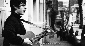 via: http://jake-bugg-fans.tumblr.com/post/57604754176