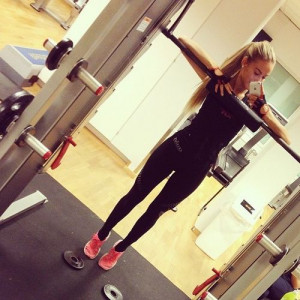 Qızlar üçün profil şəkilləri Qızlar Üçün :))) Qızlar ...